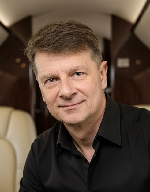 Mgr. Miroslav Tkáč, LLM